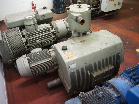 Busch 400 Vacuum Pump Pic 03